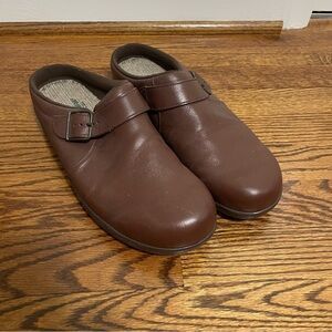 SAS Slip On Leather Mule Clog Style Brown Shoe Ladies Size 10